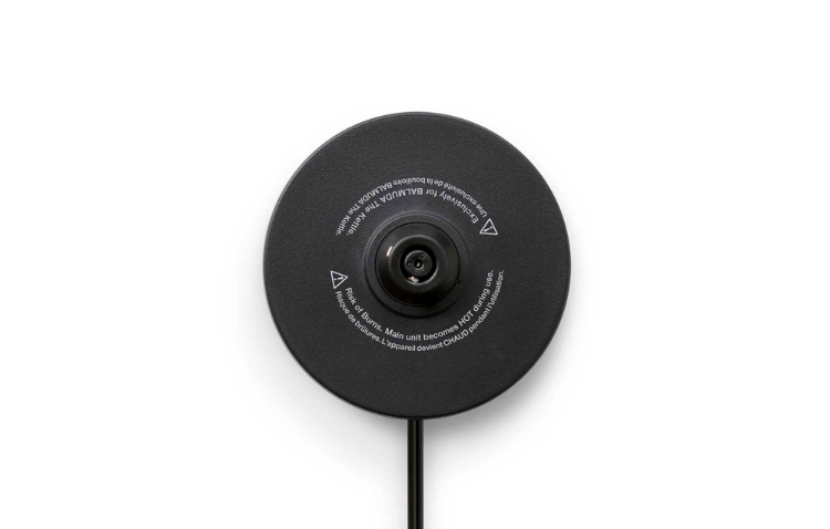 Black the kettle, heating base