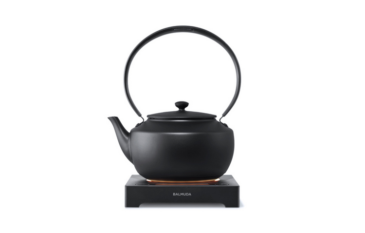 Black moonkettle, front view