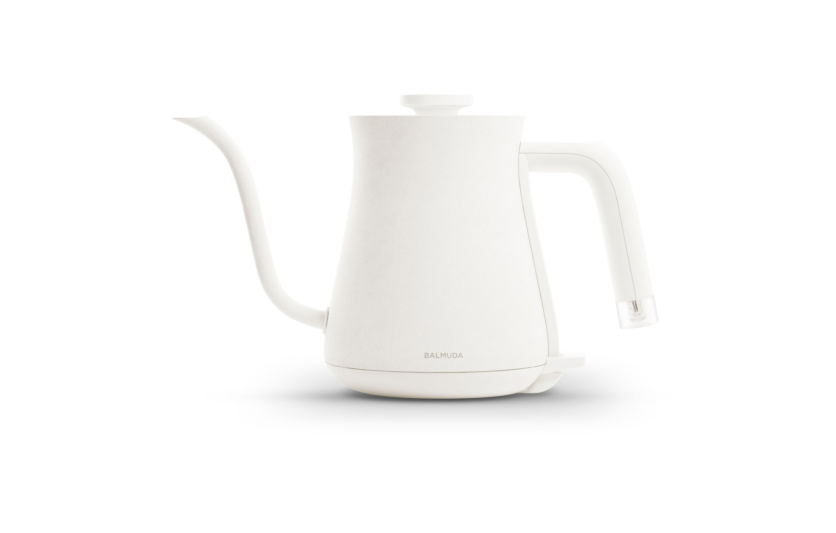 BALMUDA The Kettle features a sleek and compact design. It is